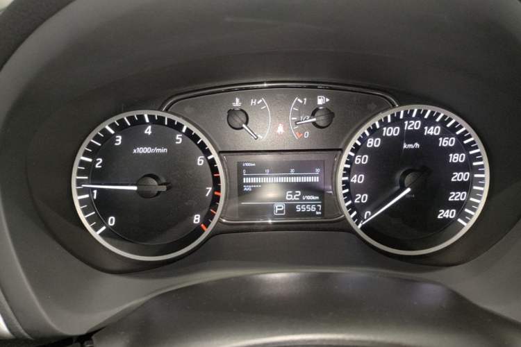 Used Nissan Sylphy 2018 1.6XV CVT Deluxe Edition Instrument Cluster
