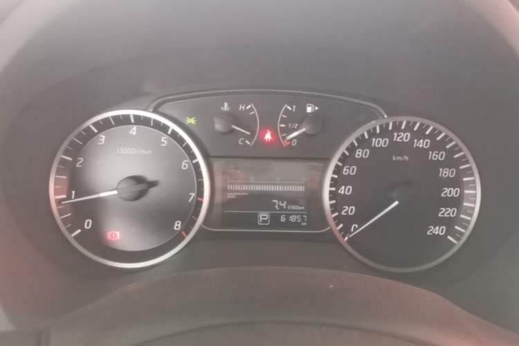 Used Nissan Sylphy 2018 1.6XV CVT Deluxe Edition Instrument Cluster