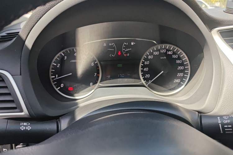 Used Nissan Sylphy 2018 1.6XV CVT Deluxe Edition Instrument Cluster