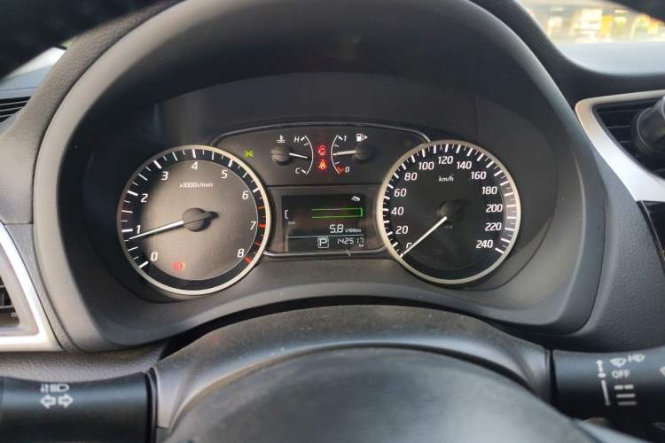 Used Nissan Sylphy 2018 1.6XV CVT Deluxe Edition Instrument Cluster