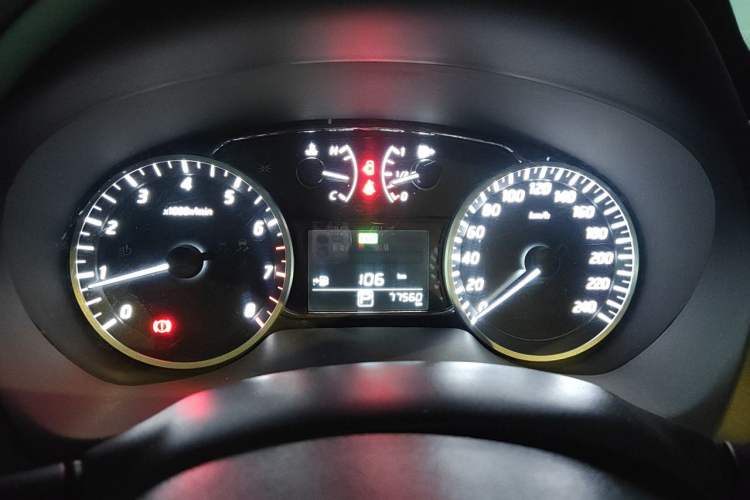 Used Nissan Sylphy 2018 1.6XV CVT Deluxe Edition Instrument Cluster
