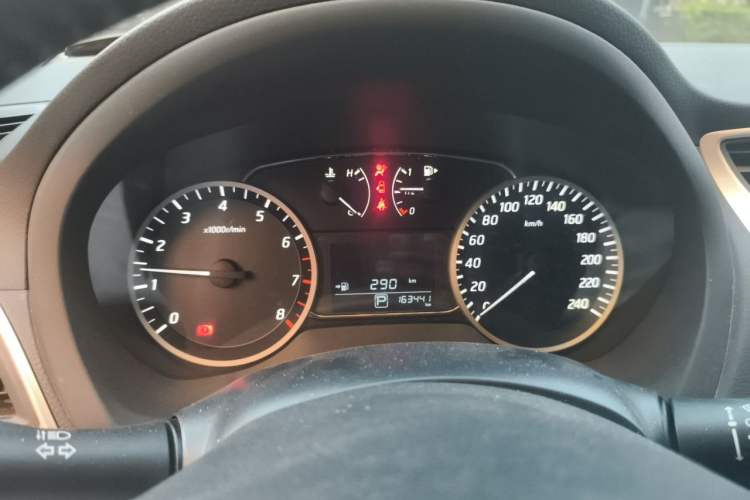 Used Nissan Sylphy 2018 1.6XV CVT Deluxe Edition Instrument Cluster