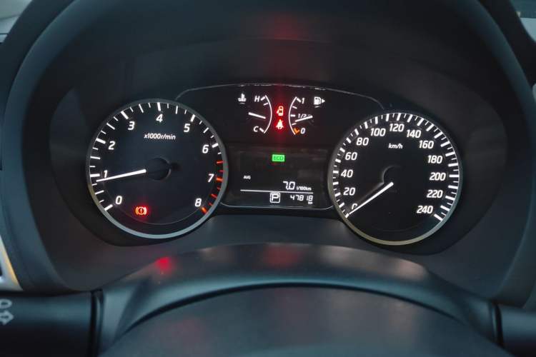 Used Nissan Sylphy 2018 1.6XV CVT Deluxe Edition Instrument Cluster
