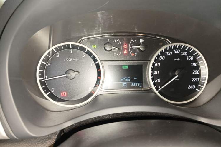 Used Nissan Sylphy 2018 1.6XV CVT Deluxe Edition Instrument Cluster