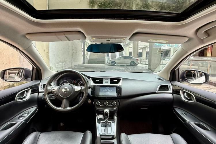 Used Nissan Sylphy 2018 1.6XV CVT Deluxe Edition Interior 4