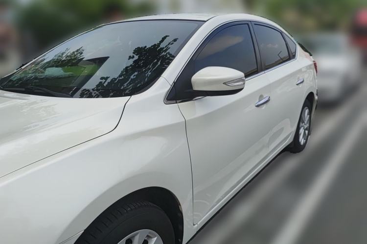 Used Nissan Sylphy 2018 1.6XV CVT Deluxe Edition Guazi used car, China used car export, Used car for sale, Used  cars, Cheapest cars for sale