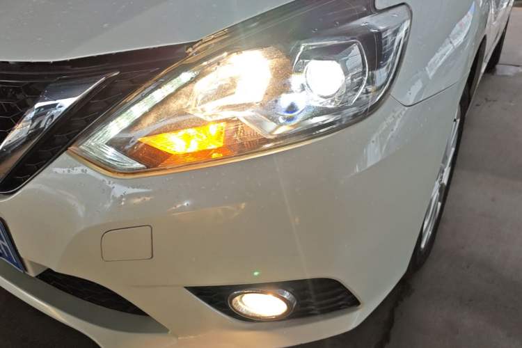 Used Nissan Sylphy 2018 1.6XV CVT Deluxe Edition Left Front Headlight