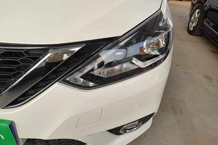Used Nissan Sylphy 2018 1.6XV CVT Deluxe Edition Left Front Headlight