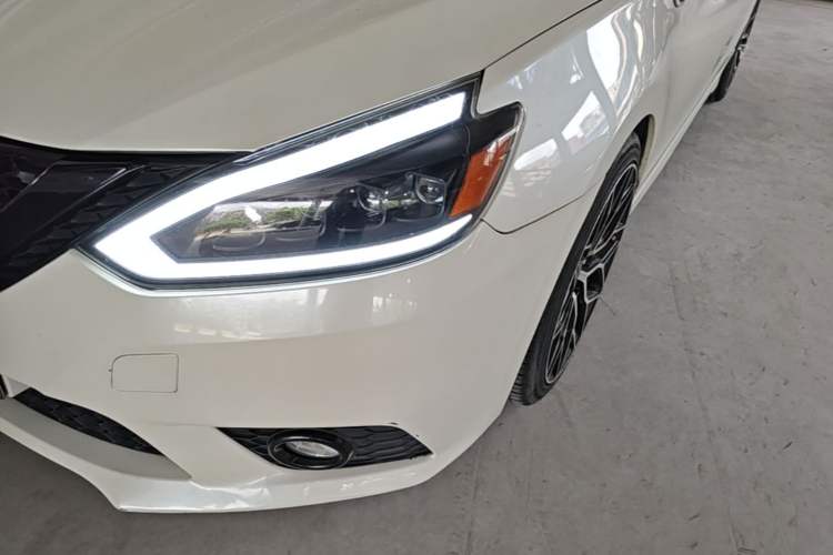 Used Nissan Sylphy 2018 1.6XV CVT Deluxe Edition Left Front Headlight