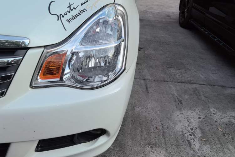 Used Nissan Sylphy 2018 Classic 1.6XE+ CVT Leading Edition Left Front Headlight
