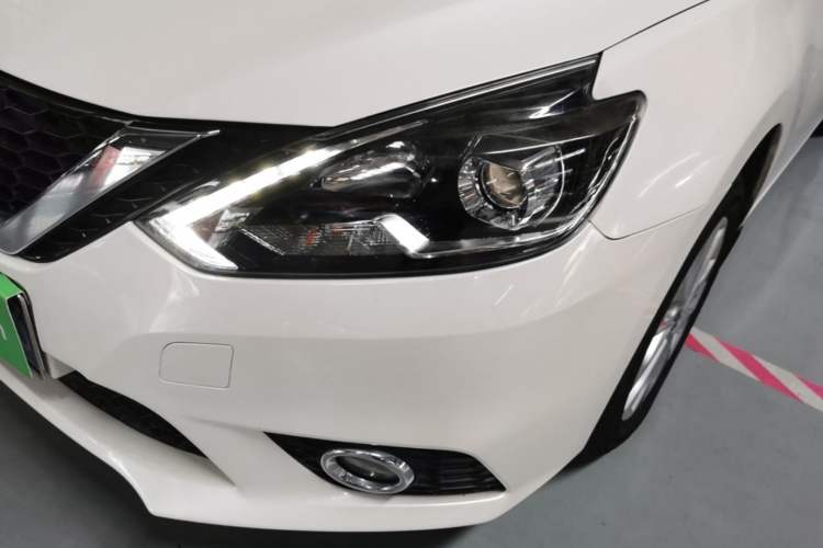 Used Nissan Sylphy 2018 1.6XV CVT Deluxe Edition Left Front Headlight