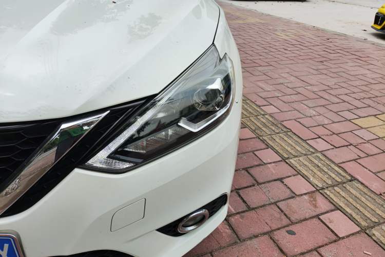 Used Nissan Sylphy 2018 1.6XV CVT Deluxe Edition Left Front Headlight