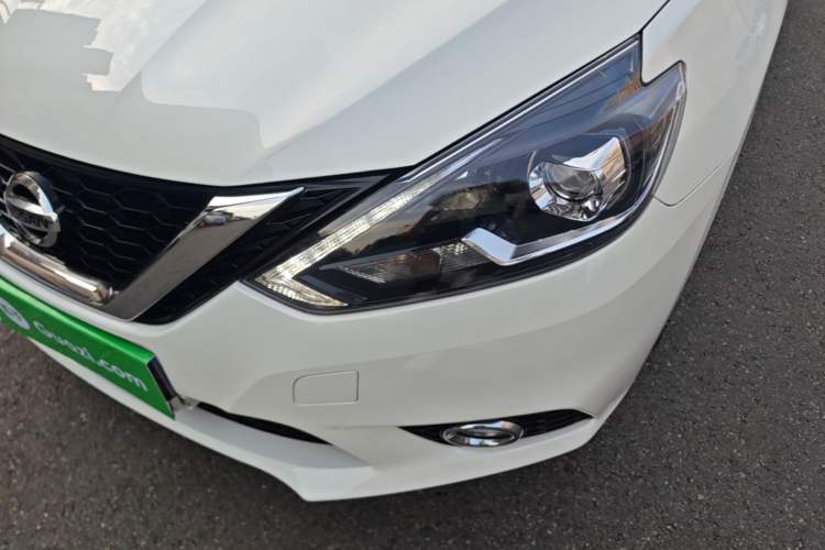 Used Nissan Sylphy 2018 1.6XV CVT Deluxe Edition Left Front Headlight