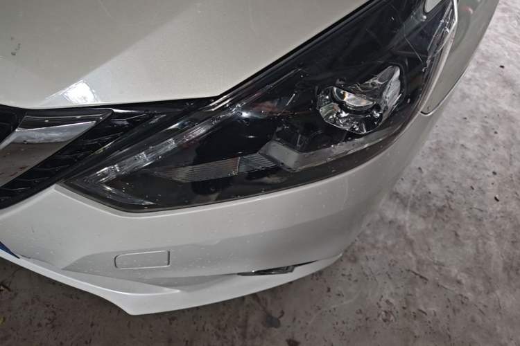 Used Nissan Sylphy 2018 1.6XV CVT Deluxe Edition Left Front Headlight
