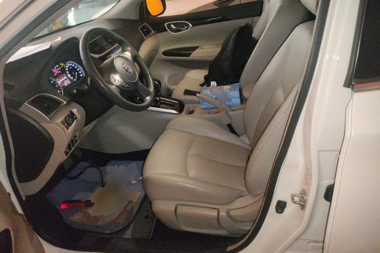 Used Nissan Sylphy 2018 1.6XV CVT Deluxe Edition Left Front Seat
