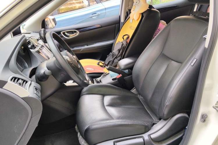Used Nissan Sylphy 2018 1.6XV CVT Deluxe Edition Left Front Seat