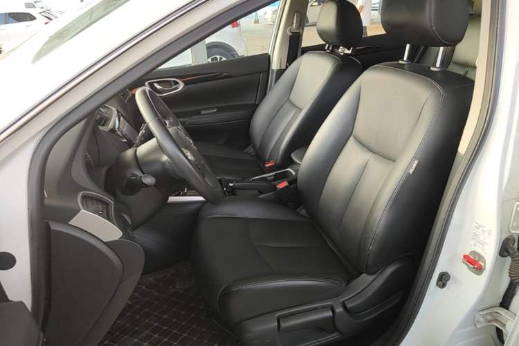 Used Nissan Sylphy 2018 1.6XV CVT Deluxe Edition Left Front Seat