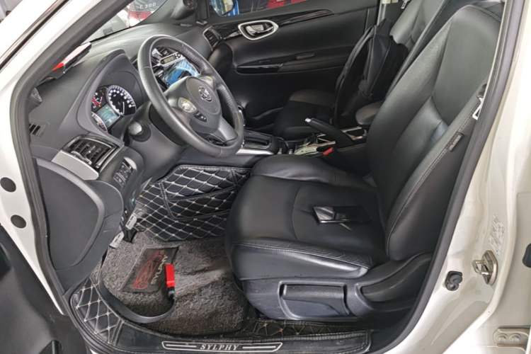 Used Nissan Sylphy 2018 1.6XV CVT Deluxe Edition Left Front Seat