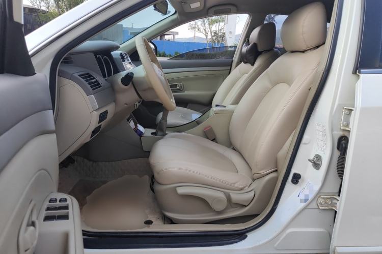 Used Nissan Sylphy 2018 Classic 1.6XE Manual Comfort Edition Left Front Seat