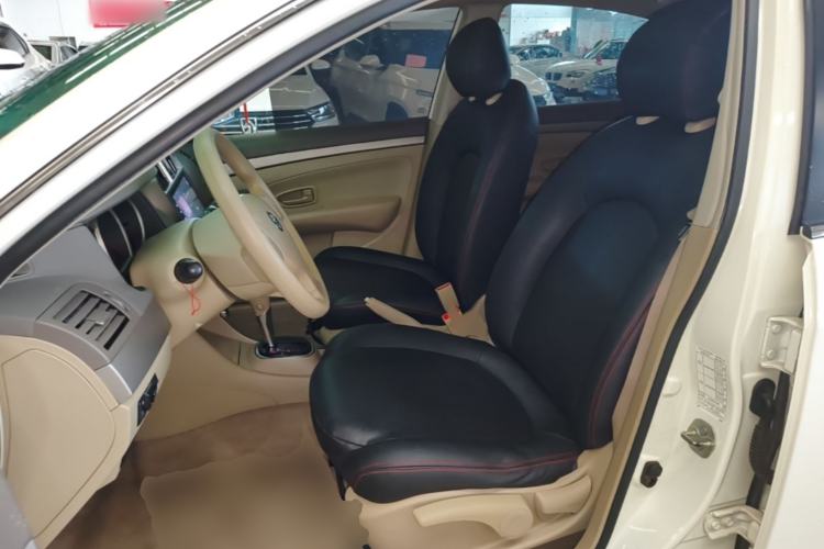 Used Nissan Sylphy 2018 Classic 1.6XE+ CVT Leading Edition Left Front Seat
