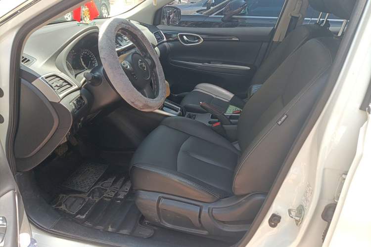 Used Nissan Sylphy 2018 1.6XV CVT Deluxe Edition Left Front Seat