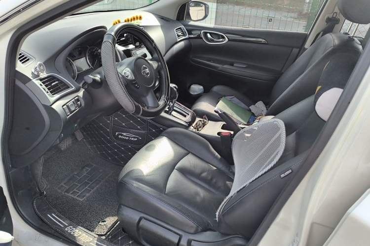Used Nissan Sylphy 2018 1.6XV CVT Deluxe Edition Left Front Seat