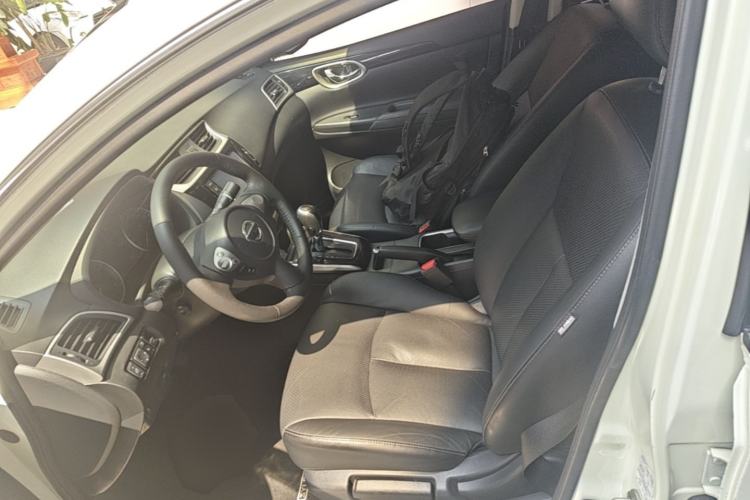 Used Nissan Sylphy 2018 1.6XV CVT Deluxe Edition Left Front Seat