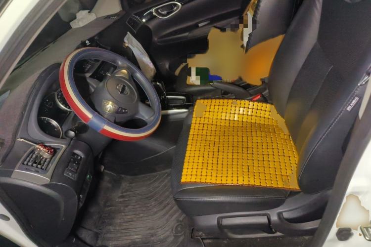 Used Nissan Sylphy 2018 1.6XV CVT Deluxe Edition Left Front Seat