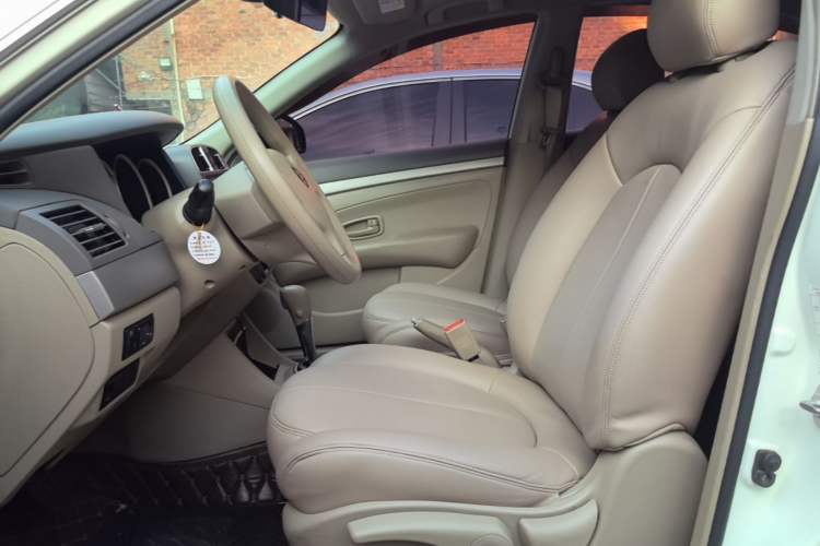 Used Nissan Sylphy 2018 Classic 1.6XE+ CVT Leading Edition Left Front Seat