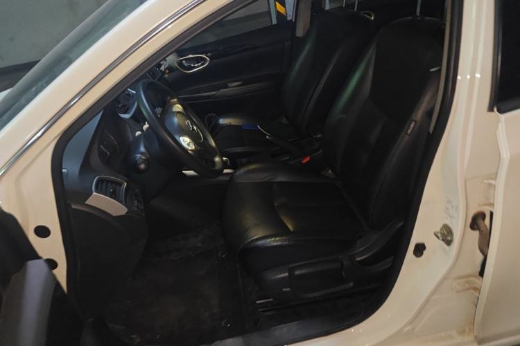 Used Nissan Sylphy 2018 1.6XV CVT Deluxe Edition Left Front Seat