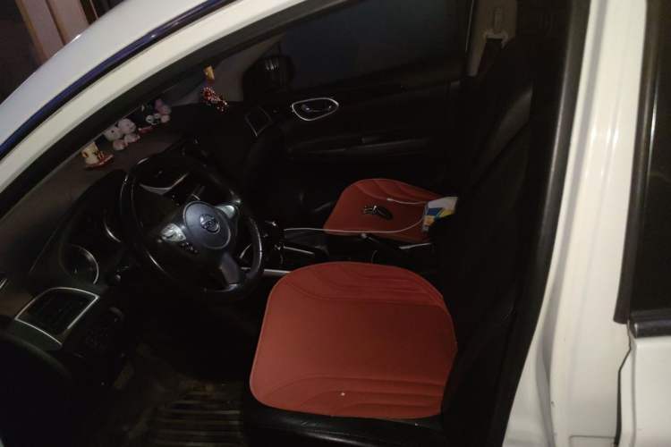 Used Nissan Sylphy 2018 1.6XV CVT Deluxe Edition Left Front Seat