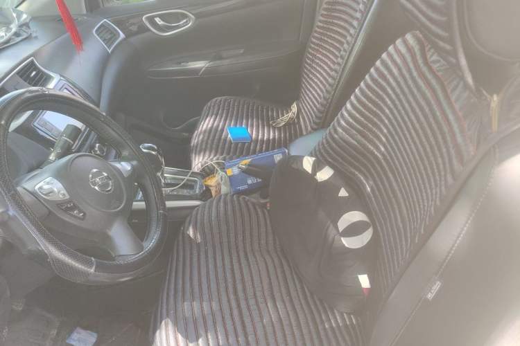Used Nissan Sylphy 2018 1.6XV CVT Deluxe Edition Left Front Seat