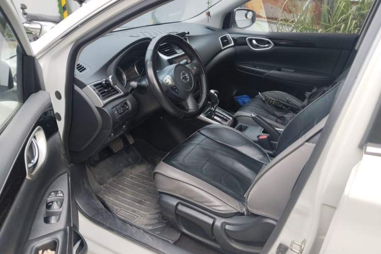 Used Nissan Sylphy 2018 1.6XV CVT Deluxe Edition Left Front Seat
