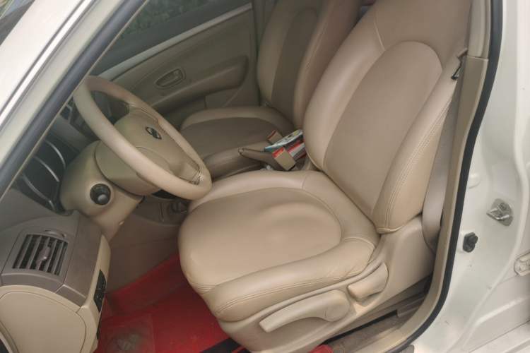 Used Nissan Sylphy 2018 Classic 1.6XE+ Manual Luxury Edition Left Front Seat