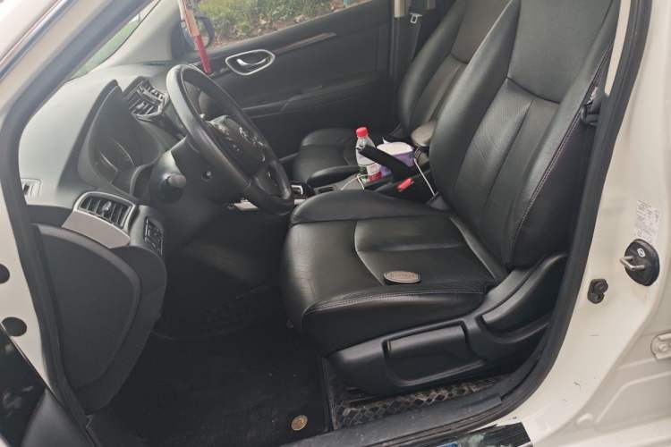 Used Nissan Sylphy 2018 1.6XV CVT Deluxe Edition Left Front Seat