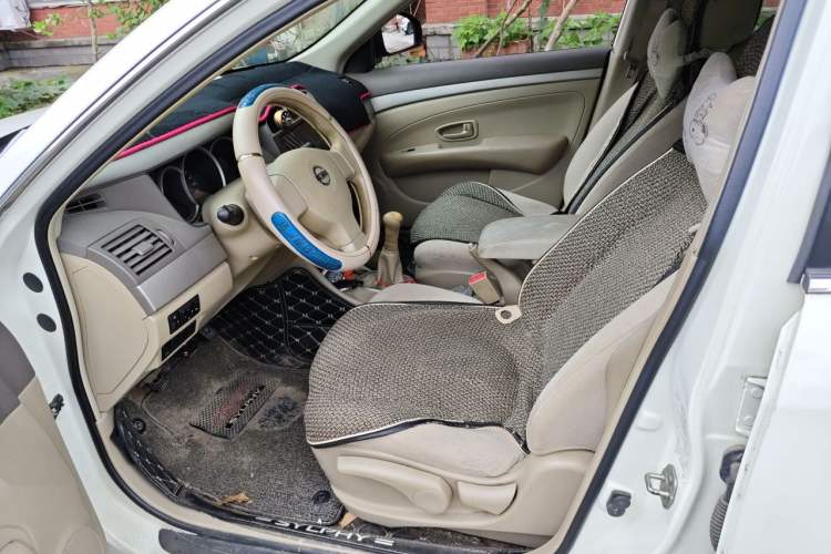 Used Nissan Sylphy 2018 Classic 1.6XE Manual Comfort Edition Left Front Seat