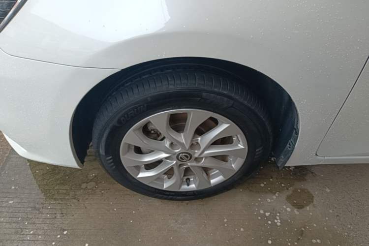 Used Nissan Sylphy 2018 1.6XV CVT Deluxe Edition Left Front Wheel Hub