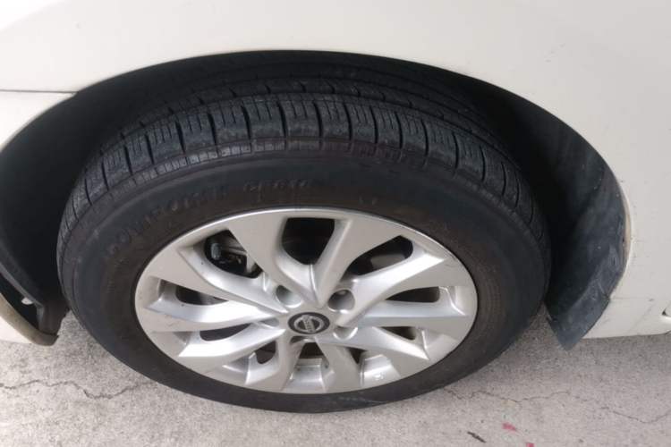 Used Nissan Sylphy 2018 1.6XV CVT Deluxe Edition Left Front Wheel Hub
