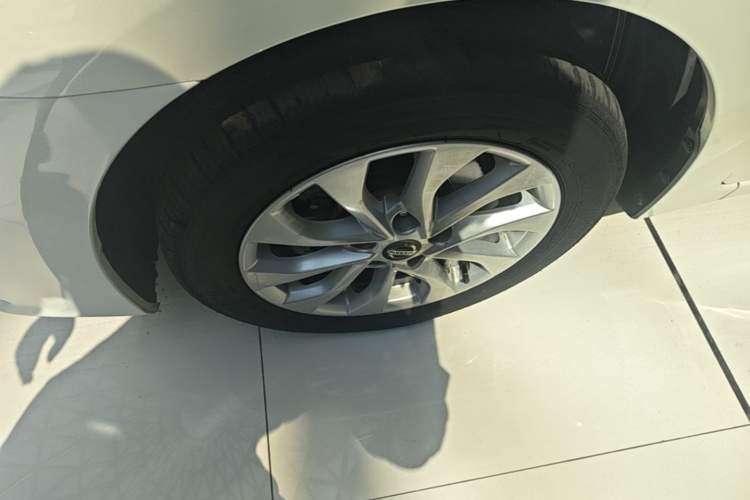Used Nissan Sylphy 2018 1.6XV CVT Deluxe Edition Left Front Wheel Hub