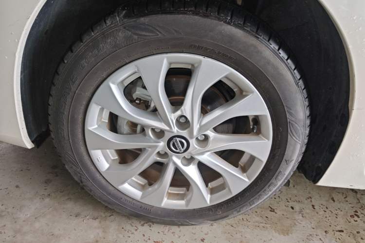Used Nissan Sylphy 2018 1.6XV CVT Deluxe Edition Left Front Wheel Hub