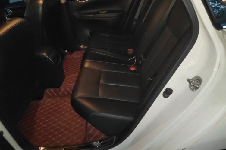 Used Nissan Sylphy 2018 1.6XV CVT Deluxe Edition Left Rear Seat
