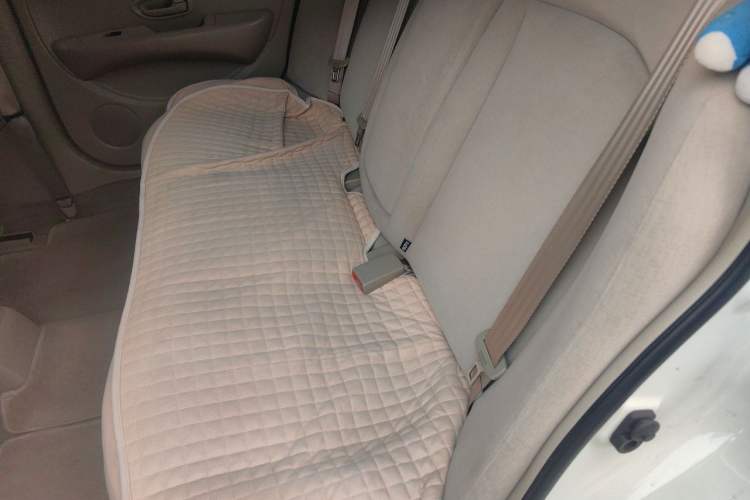 Used Nissan Sylphy 2018 Classic 1.6XE Manual Comfort Edition Left Rear Seat