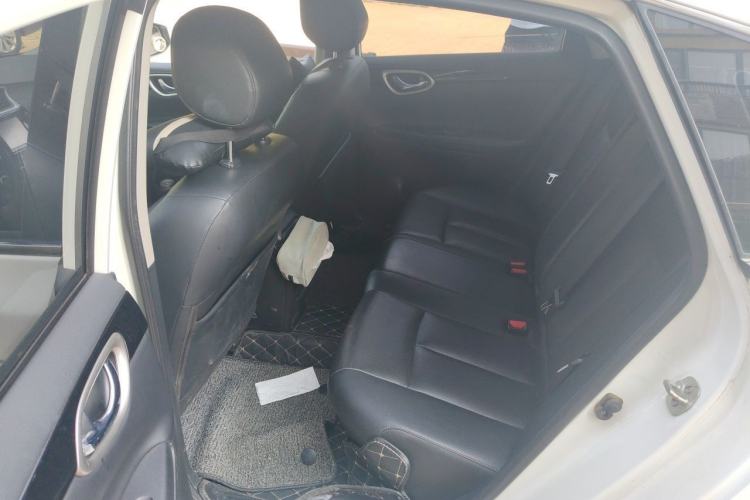 Used Nissan Sylphy 2018 1.6XV CVT Deluxe Edition Left Rear Seat