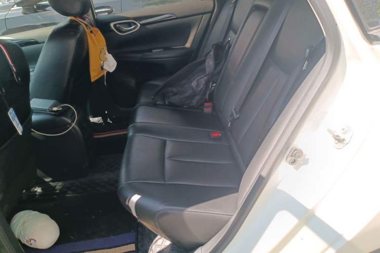 Used Nissan Sylphy 2018 1.6XV CVT Deluxe Edition Left Rear Seat