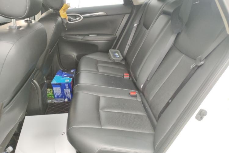 Used Nissan Sylphy 2018 1.6XV CVT Deluxe Edition Left Rear Seat