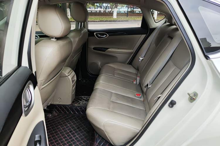 Used Nissan Sylphy 2018 1.6XV CVT Deluxe Edition Left Rear Seat