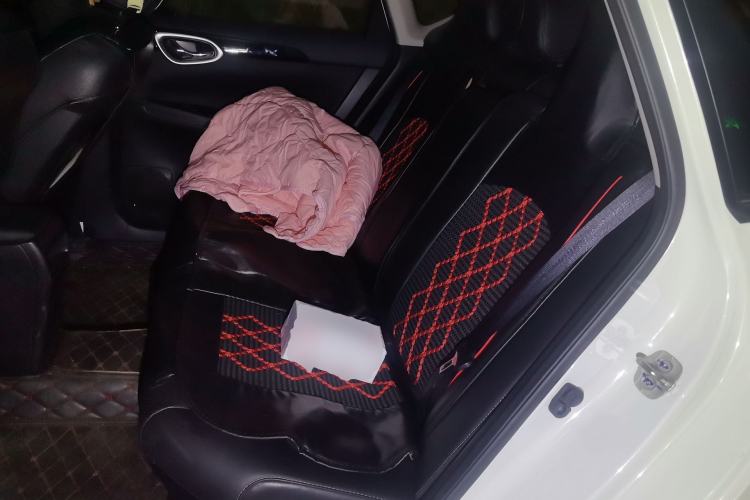Used Nissan Sylphy 2018 1.6XV CVT Deluxe Edition Left Rear Seat