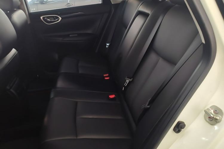 Used Nissan Sylphy 2018 1.6XV CVT Deluxe Edition Left Rear Seat