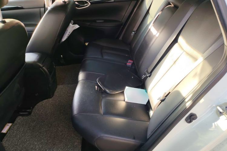 Used Nissan Sylphy 2018 1.6XV CVT Deluxe Edition Left Rear Seat
