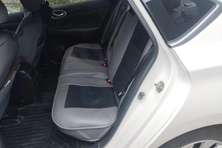 Used Nissan Sylphy 2018 1.6XV CVT Deluxe Edition Left Rear Seat